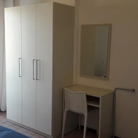 - Meuble' - Cordiale Hotel