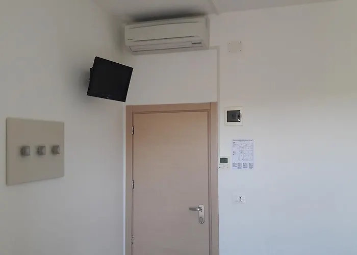 - Meuble' - 