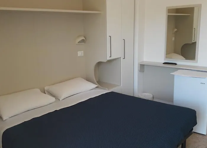 Hotel - Meuble' - 