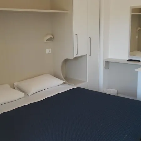 Hotel - Meuble' - 