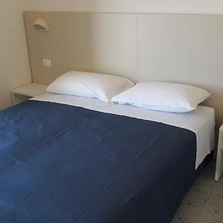Hotel - Meuble' - 