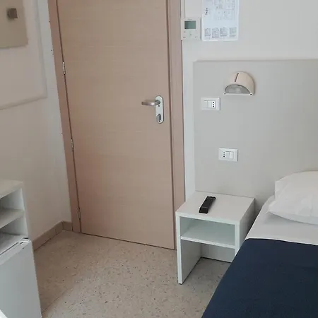 - Meuble' -  Cordiale