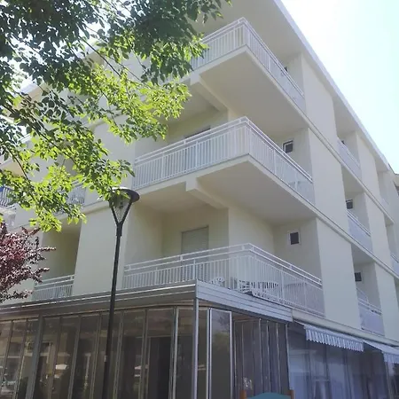 Meuble Cordiale Hotel